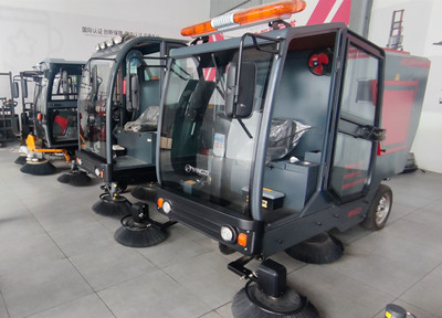 掃地機(jī)廠家 掃地機(jī)廠家